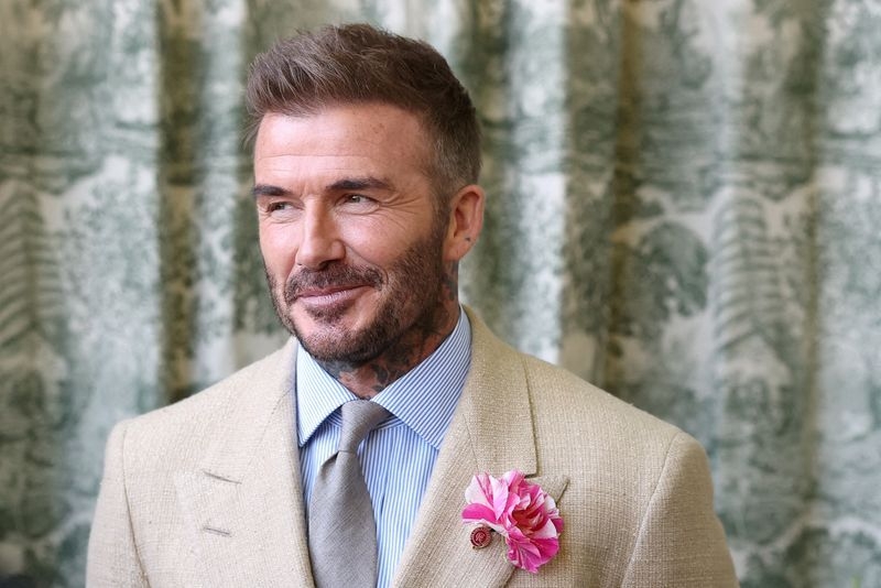 David Beckham and Gary Oldman awarded knighthoods