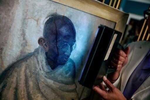 'Hidden treasure': Rare Gandhi portrait up for UK sale