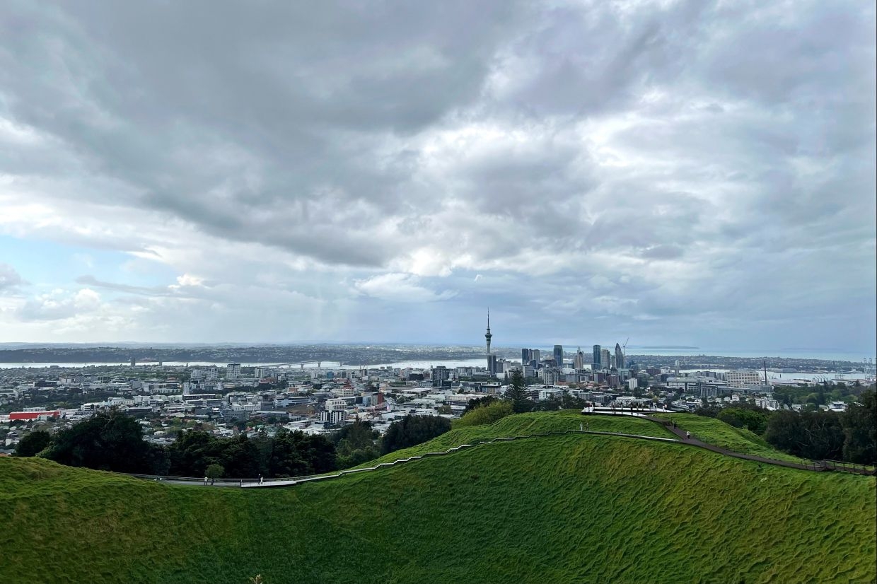 New Zealand tries visa waiver to Chinese citizens travelling from Australia