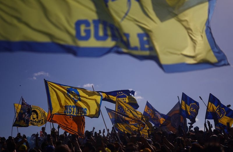 Soccer-Boca fans turn Miami Beach into Boca Beach ahead of Club World Cup start
