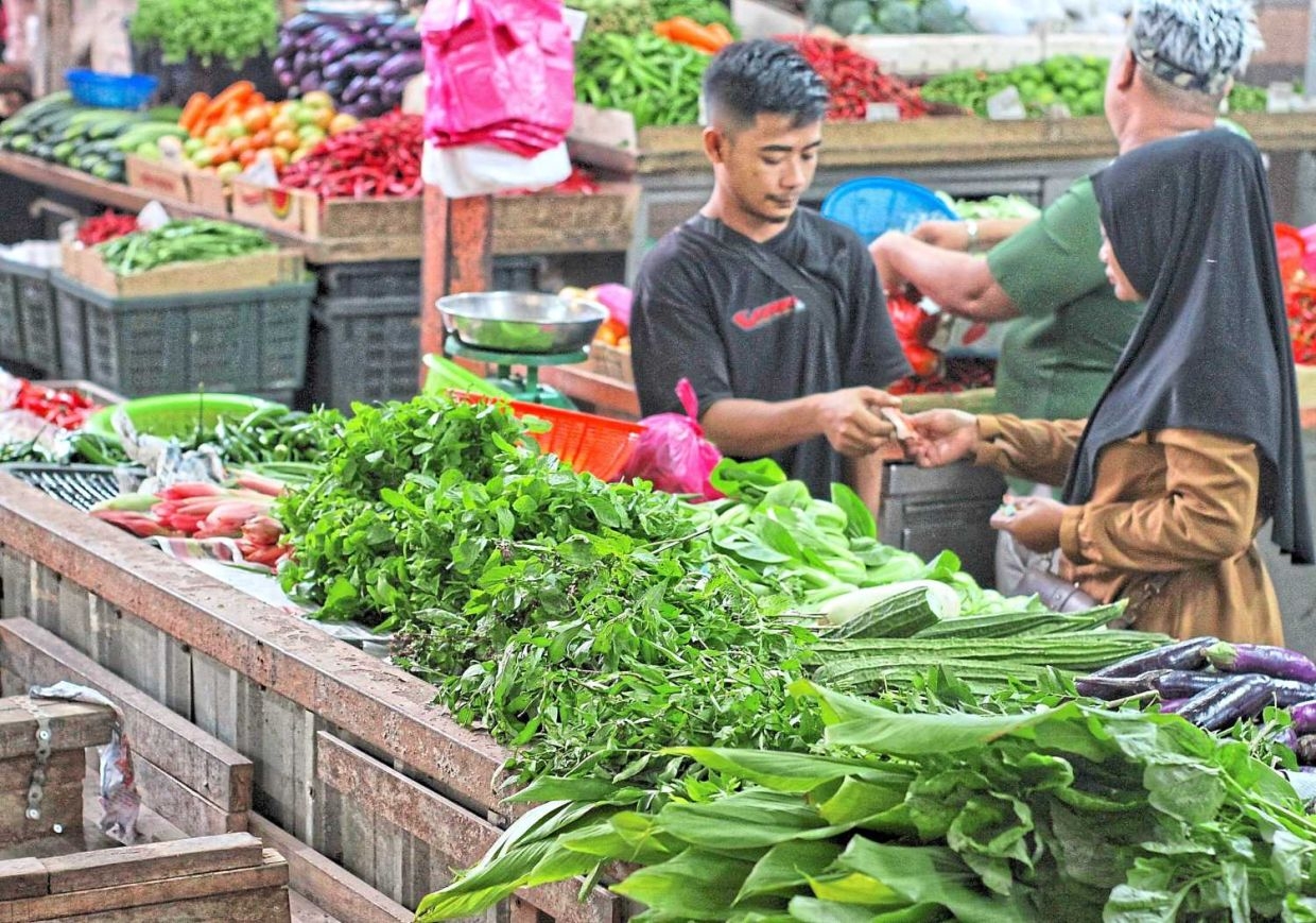 Food inflation burning a hole in household budgets