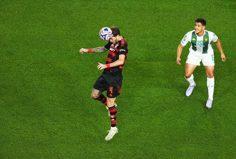 Soccer-Flamengo's impressive Club World Cup start sets up mouth-watering Chelsea showdown
