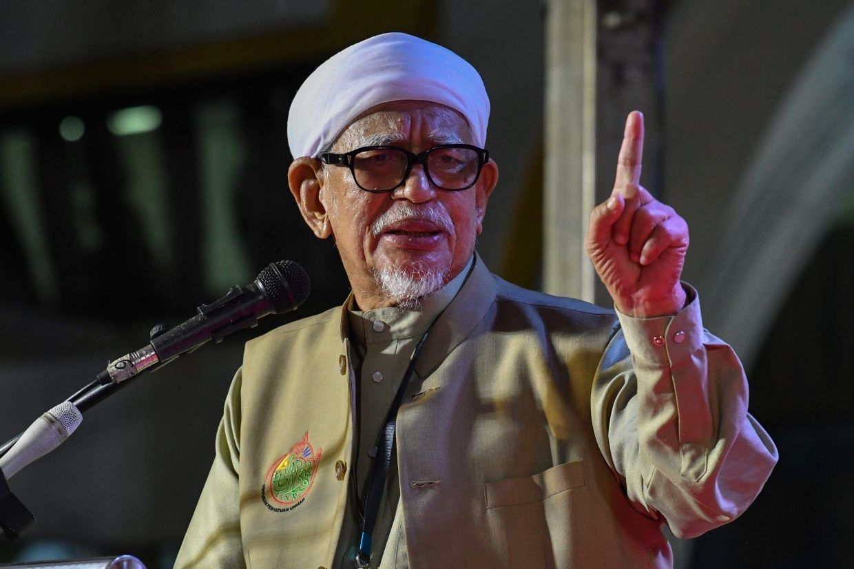 Hadi Awang recovering after successful medical procedure