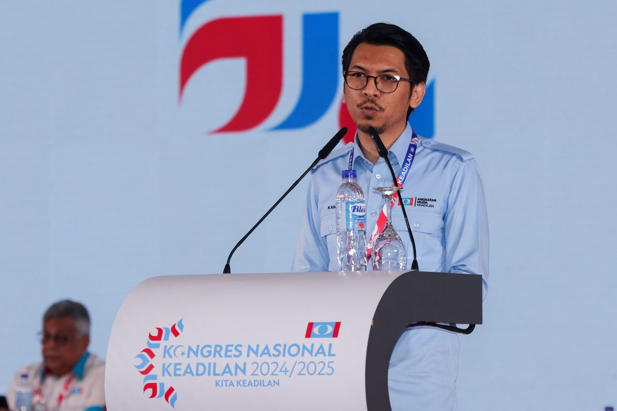 Govt to consider public feedback in SST review, says Finance Minister's polsec