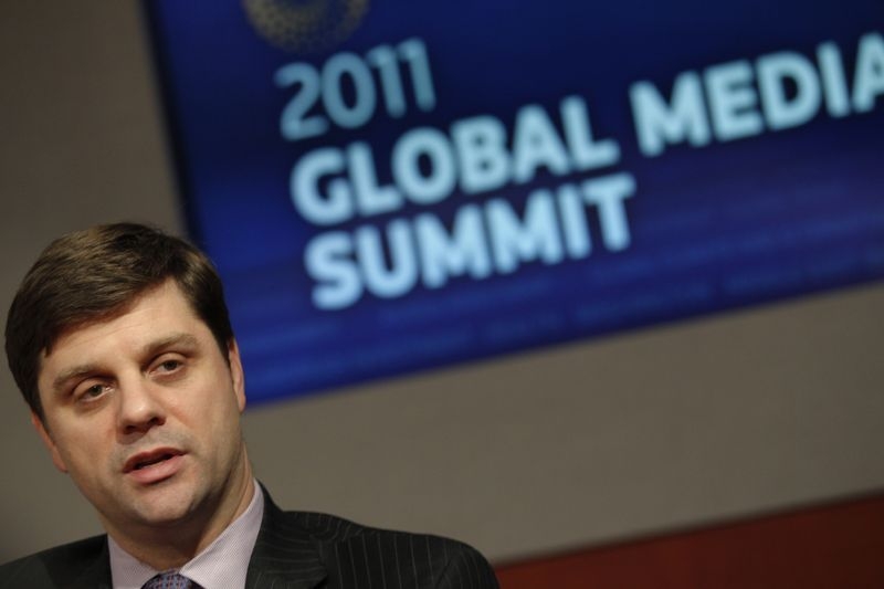 Golf-Former NFL executive Rolapp appointed PGA Tour CEO