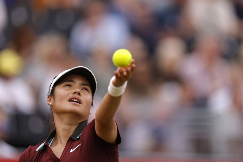 Tennis-Alcaraz and Raducanu to team up in revamped U.S. Open mixed doubles