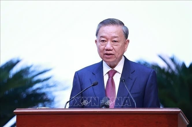 Vietnam party chief calls on newly merged southeastern city to become international megacity