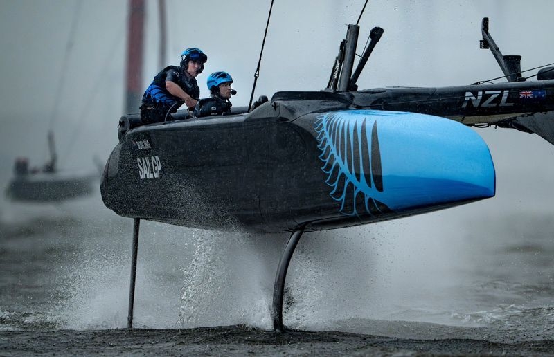 Sailing-America's Cup-winning skipper Burling joins Luna Rossa after Team NZ split