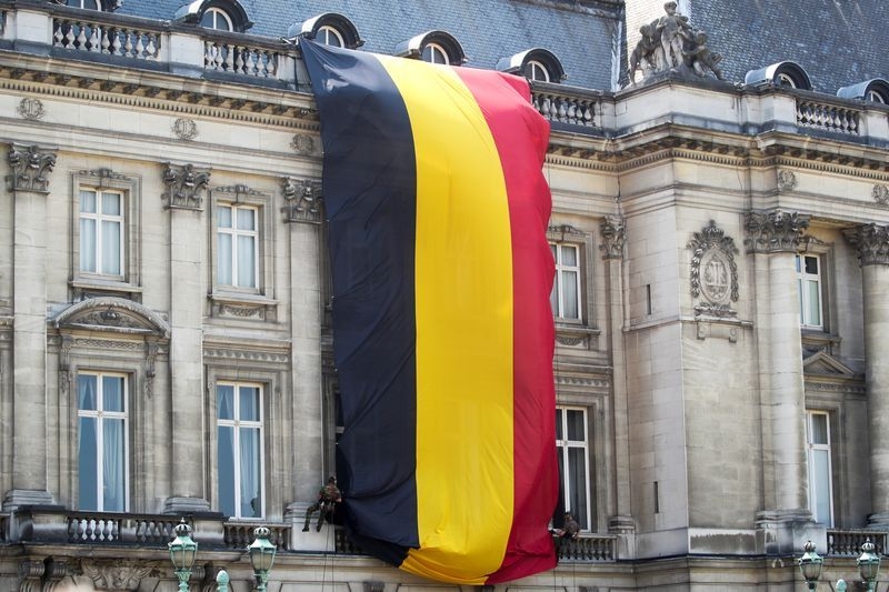 Belgium announces border checks in migration clampdown