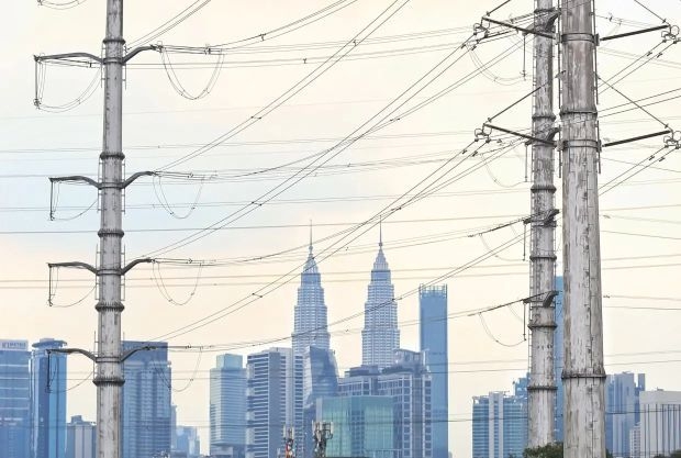 Fomca lauds new 'B40-friendly' electricity tariffs