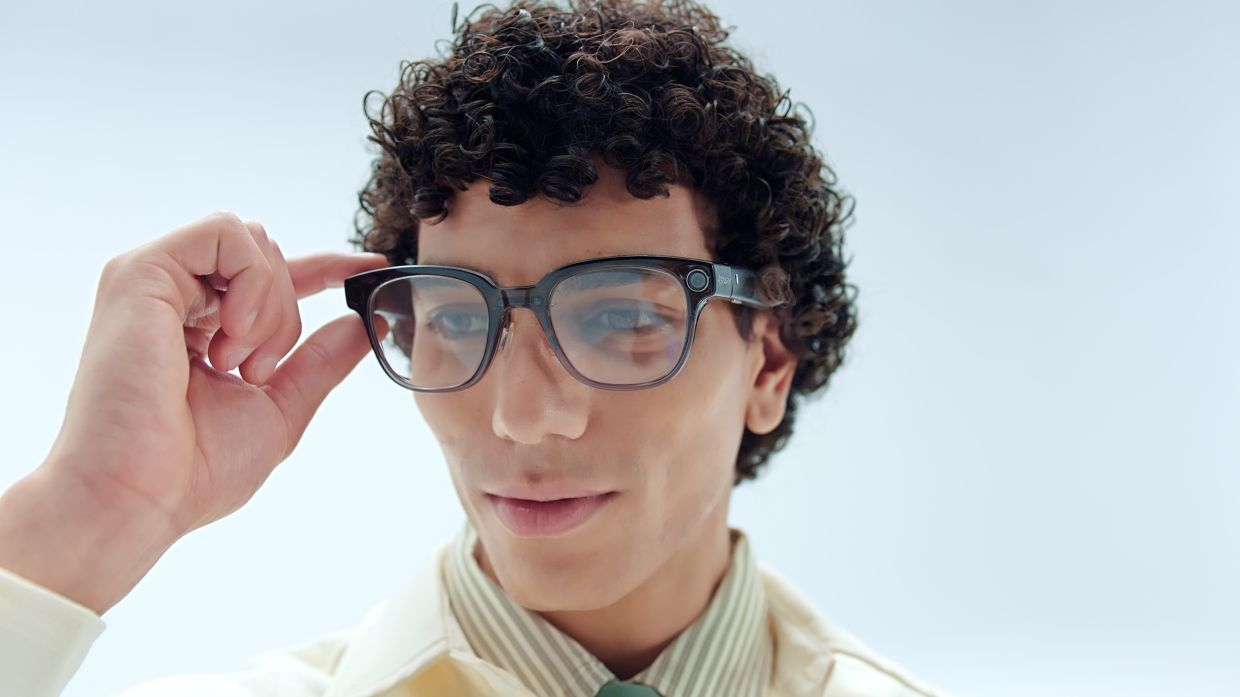 Ant Group pushes wider adoption of AI-enabled smart glasses for mobile payments