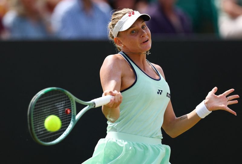 Tennis-Yastremska reaches Nottingham final despite grass allergy