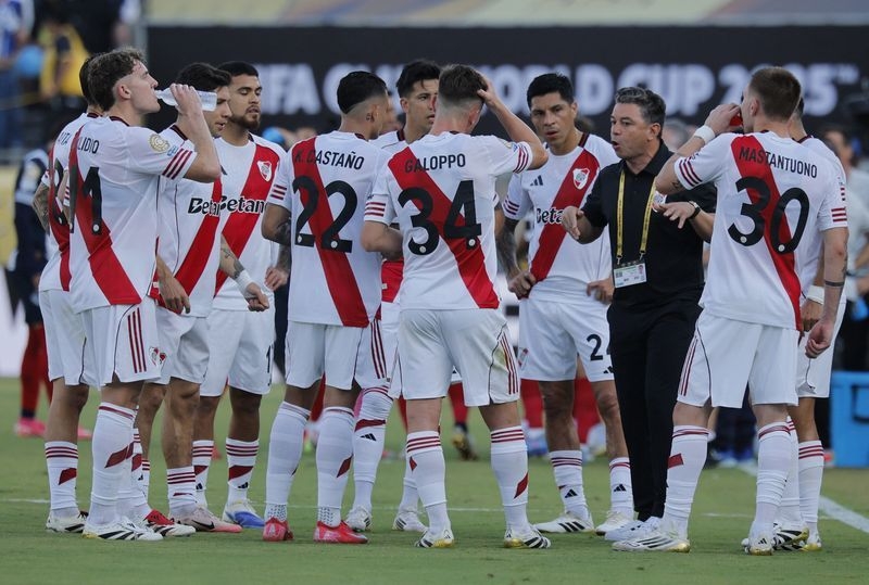 Soccer-Suspensions not a concern for River Plate's Gallardo after Monterrery draw