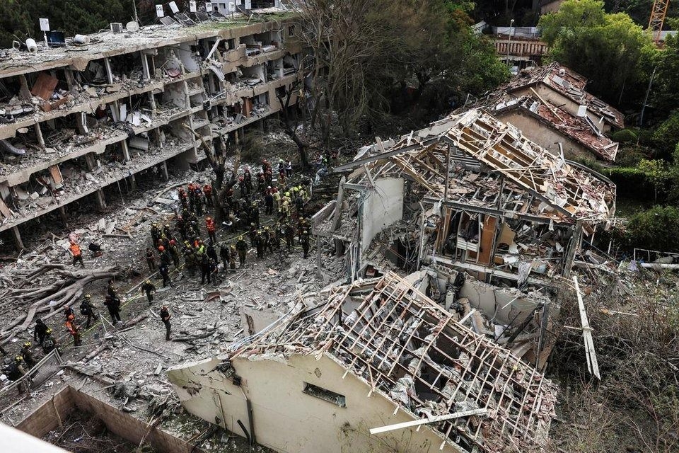 16 hurt, building hit in Israel after Iran launches missiles