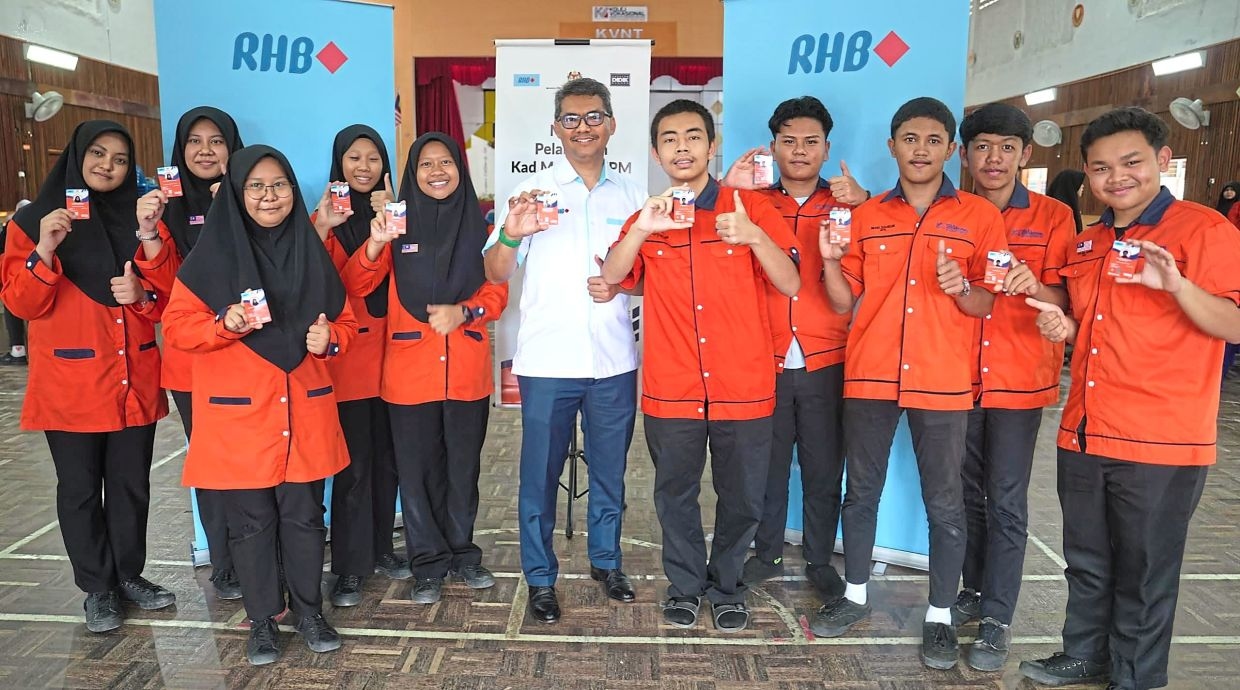Smart debit card rolled out for 74,000 TVET students nationwide
