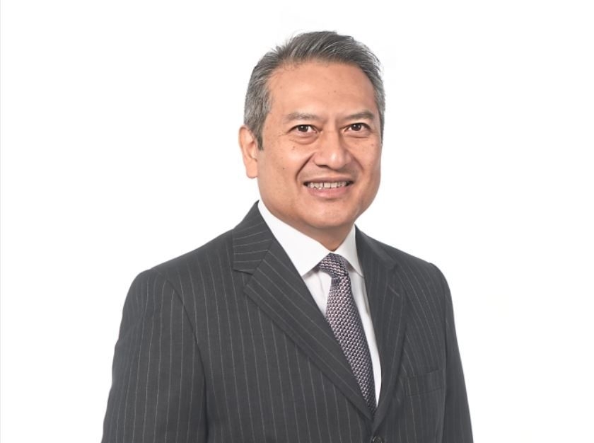 BUILDING GLOBALLY COMPETITIVE FIRMS TO DRIVE MALAYSIA'S ECONOMIC DEVELOPMENT