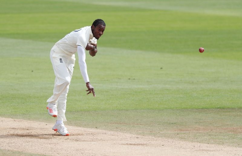 Cricket-Archer makes red-ball comeback to boost hopes of England test team return