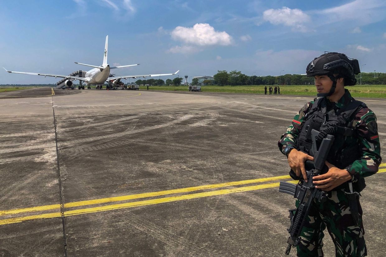 Indonesia probes second bomb threat on Saudia haj flight