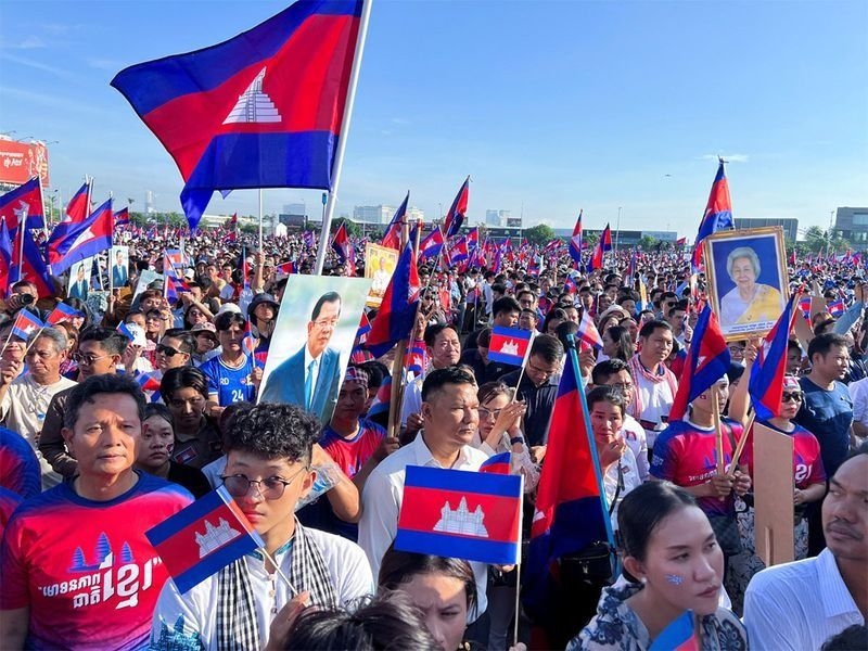 Cambodia bans fuel, gas imports from Thailand from midnight Sunday