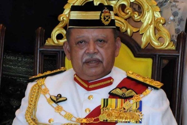 Raja of Perlis reprimands municipal officers for 'Little Napoleon' behaviour