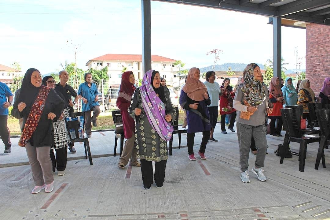 Checks to ensure no foreign workers at Selayang stalls