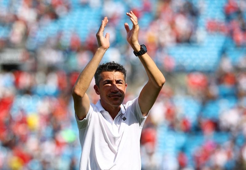 Soccer-Boss Lage urges belief in Benfica as they stun Bayern to top Club World Cup group