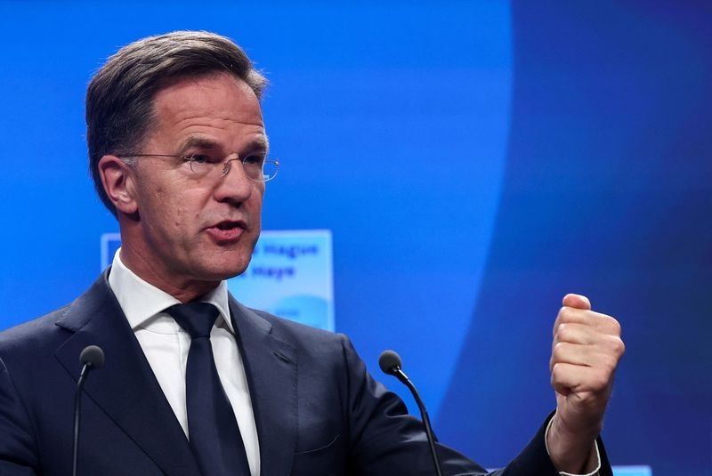All NATO, including US, 'totally committed' to keeping Ukraine in fight, Rutte says