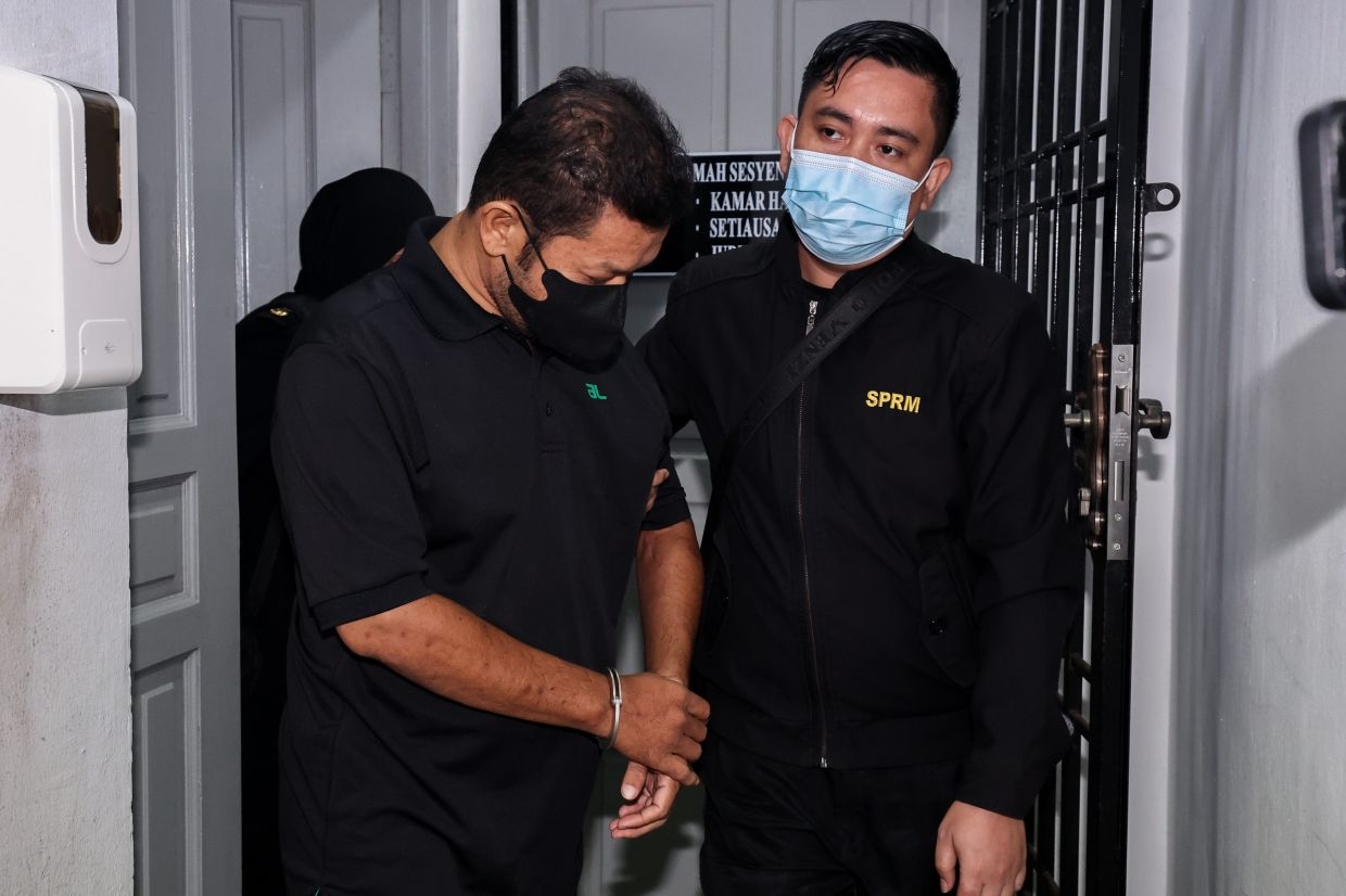 Public health official charged with taking RM3,000 bribe