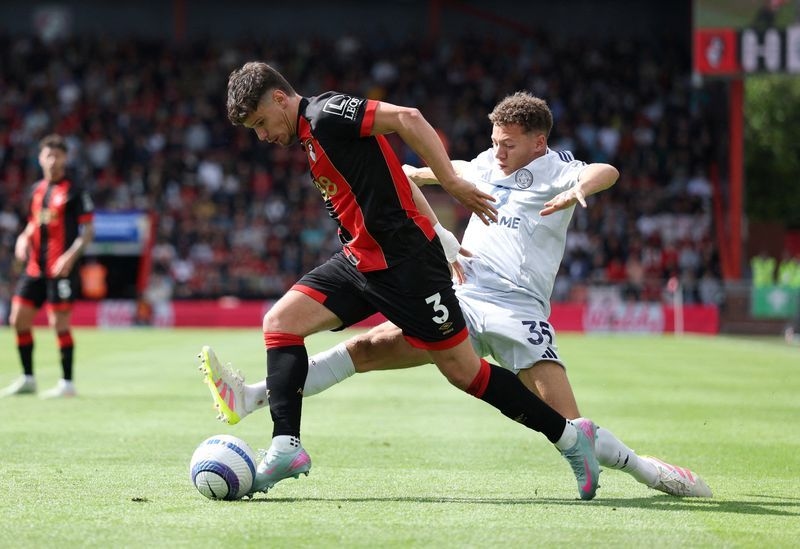 Soccer-Liverpool sign defender Kerkez from Bournemouth