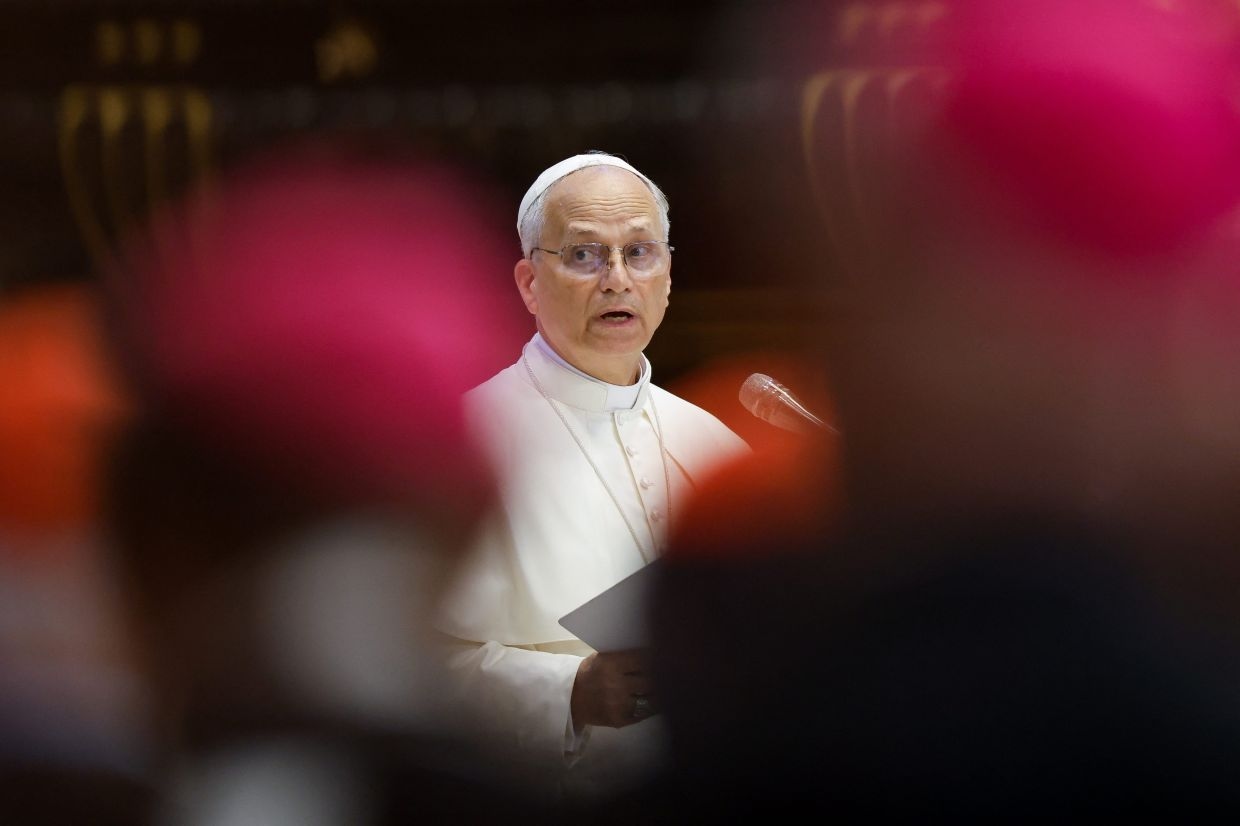 Pope warns of AI risks to young brains