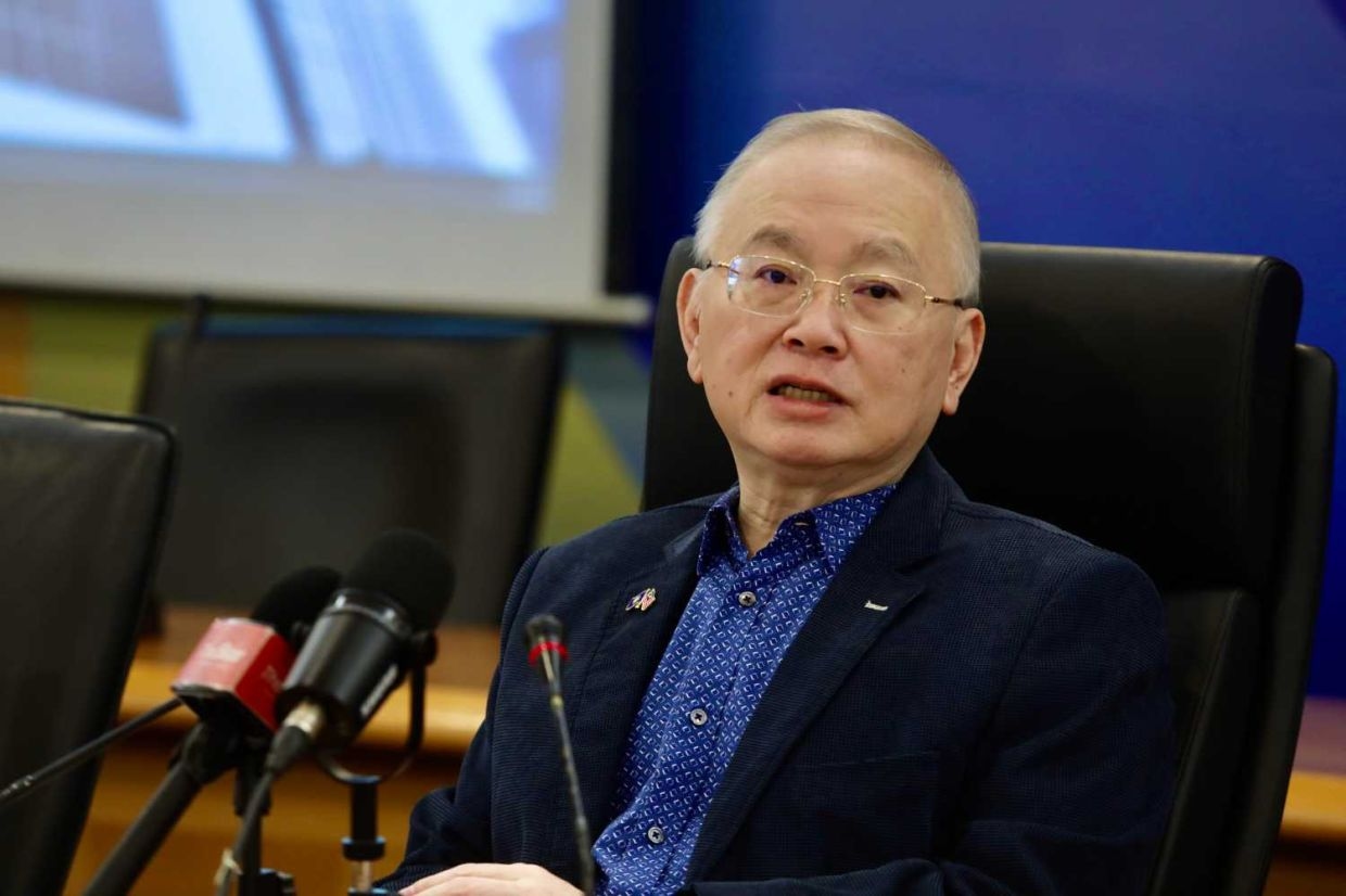 High public uni fees pricing out deserving students, says Dr Wee