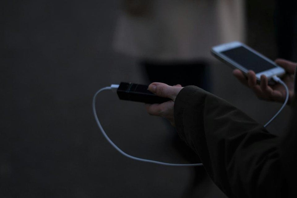 China bans uncertified and recalled power banks on planes