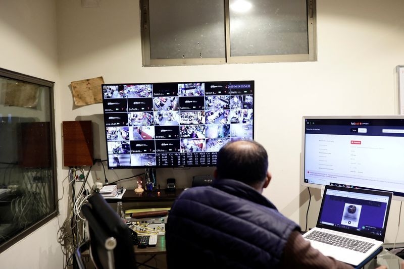 Crime costs Chile $8 billion a year as violence chokes economic growth