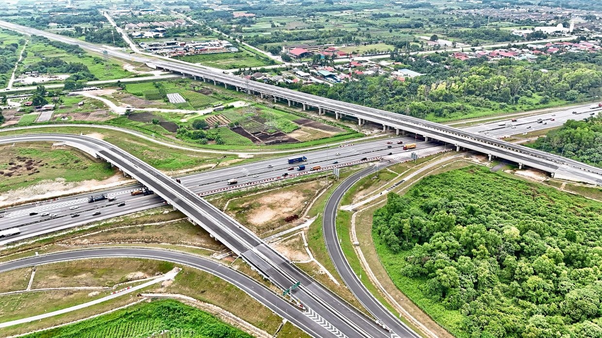 Land dispute delays WCE completion