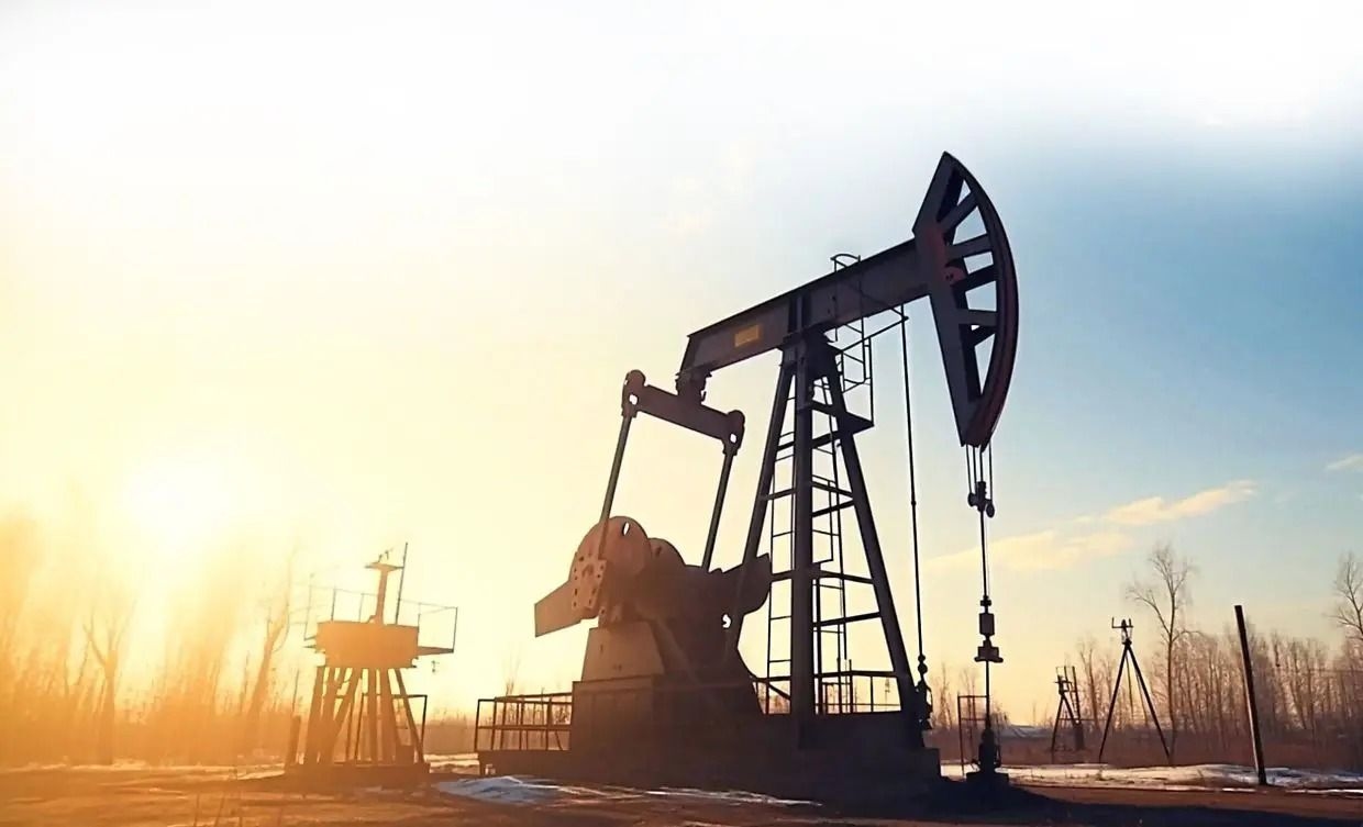 Oil prices steadies at the weekend after report of planned OPEC+ August output hike