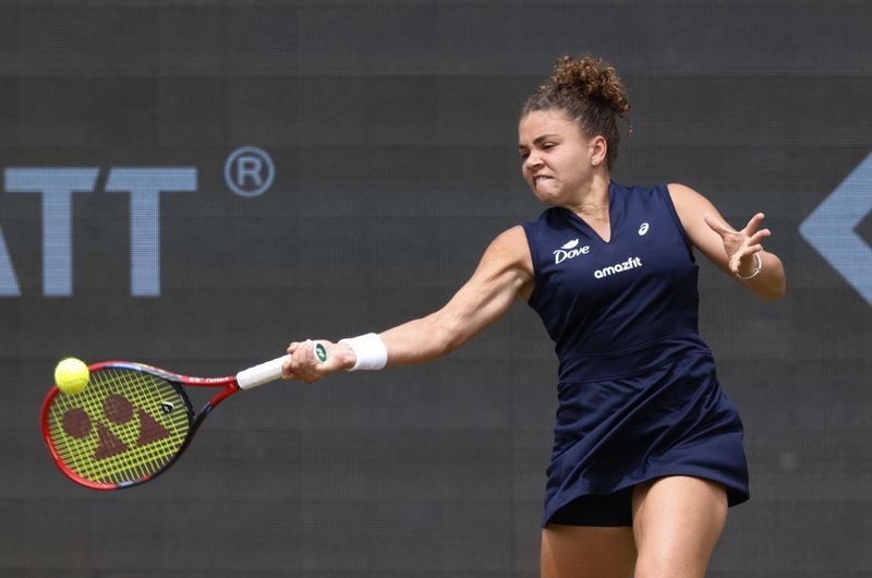 Tennis-Paolini prepared to sweat it out with Wimbledon braced for hot start