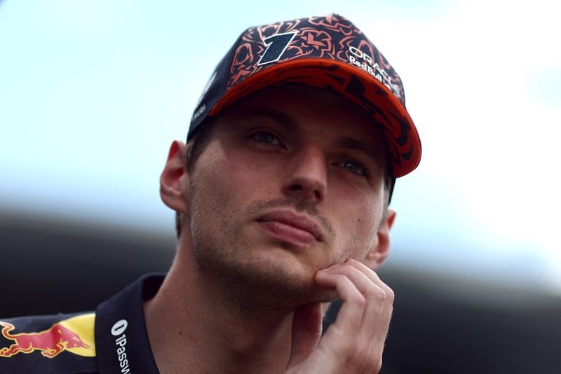 Motor racing-Mercedes talk of Verstappen is a lot of noise, says Horner