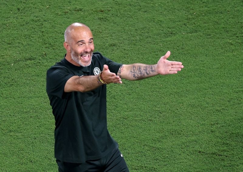 Soccer-Chelsea boss lashes out at Club World Cup organisers after yet another weather delay