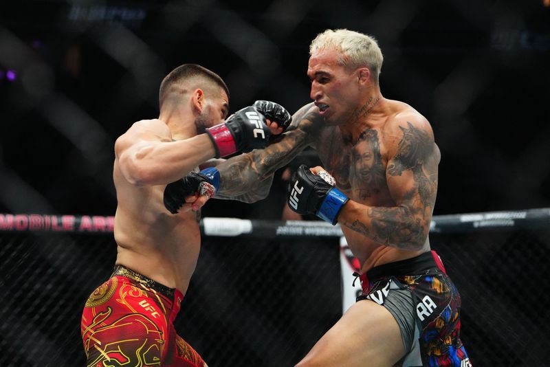Mixed Martial Arts-Topuria knocks out Oliveira to win UFC lightweight title