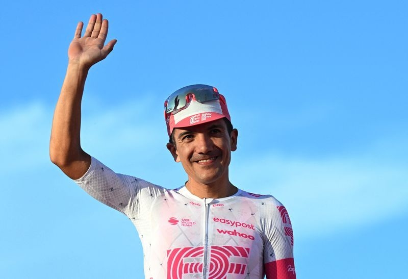 Cycling-Stomach infection forces Carapaz out of Tour de France