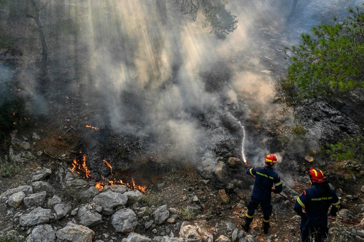 Wildfires threaten Southern Europe as temperatures soar past 40°C