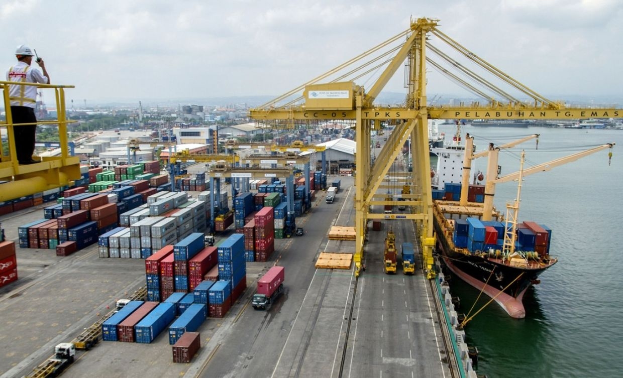 Indonesia to ease import restrictions ahead of US tariff deadline