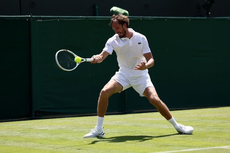 Tennis-Medvedev makes early exit after Wimbledon meltdown