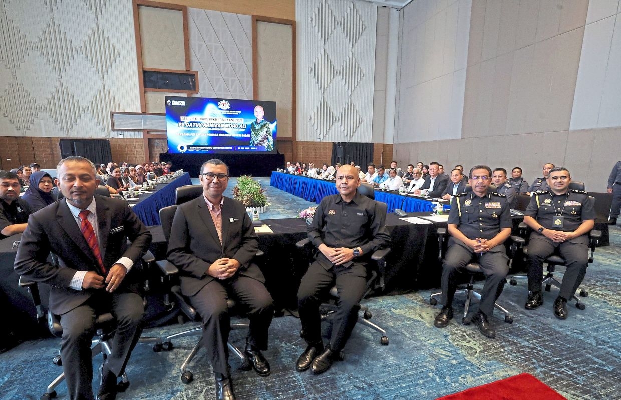 Gas tank ruling not for hawkers