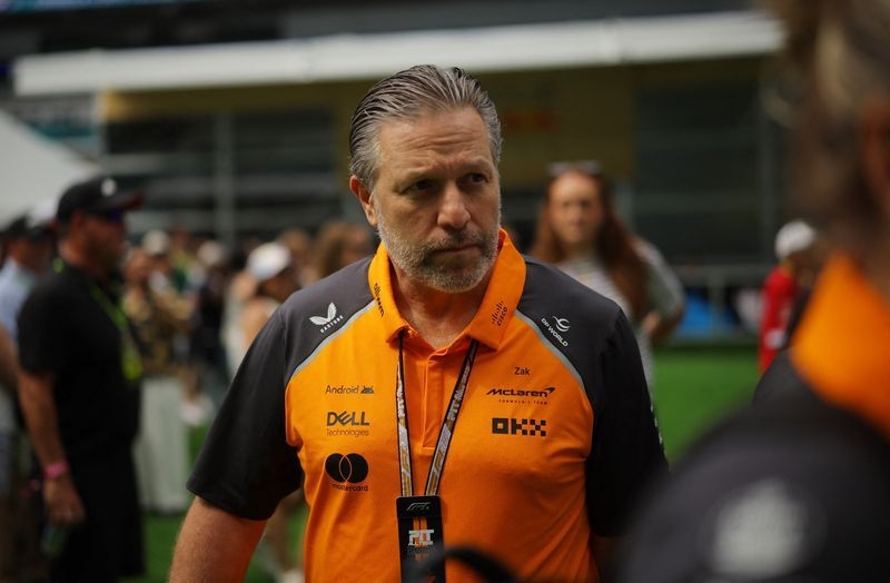 Motor racing-Brown rejects 'two-horse race' assessment, expects Max move