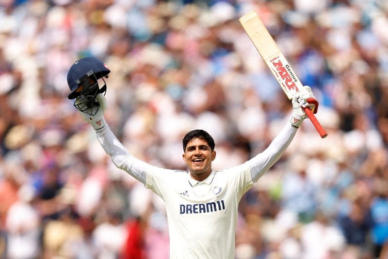 Cricket-India post 587 in first innings of second England test