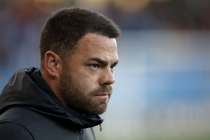 Soccer-Spurs hire Ho as women's coach to turns things around after disappointing season