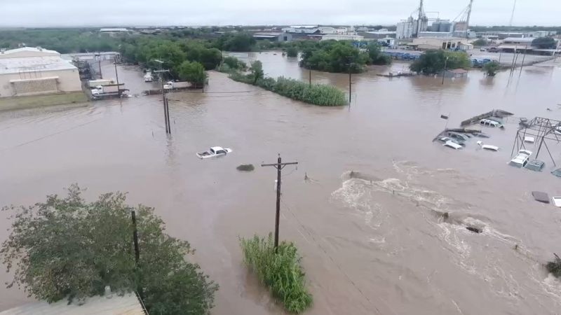 Central Texas flood waters recede as rescuers continue search for victims