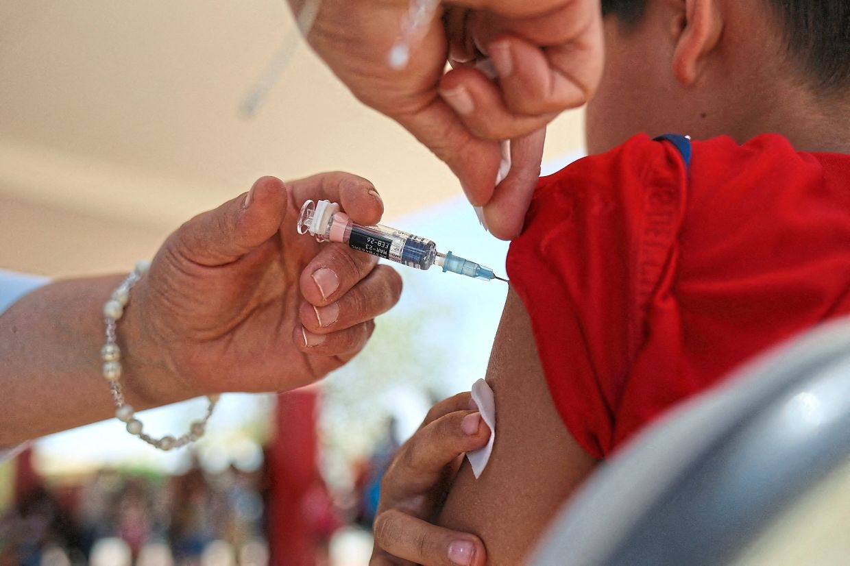 Global vaccination stalling, kids at risk of preventable diseases