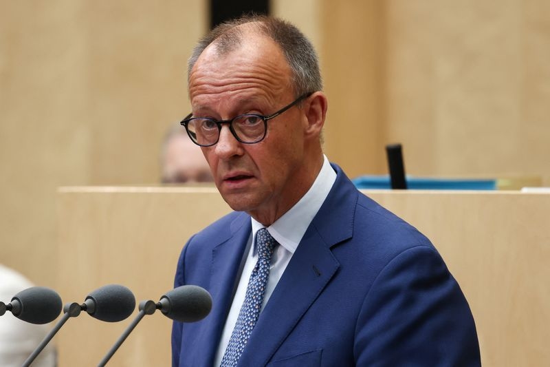 Postponed vote on top judge pitches German coalition into crisis